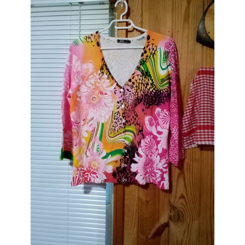 Lisa International Women's L Pink Floral 3/4 Sleeve Bead And Sequin Blouse